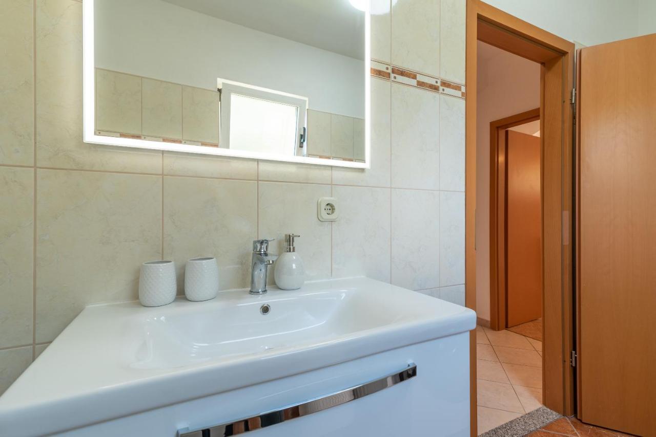 טרוגיר Comfortable Apartment Near The Sea מראה חיצוני תמונה