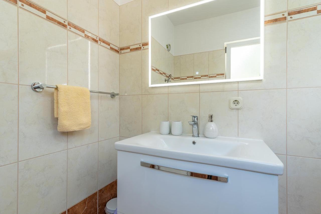 טרוגיר Comfortable Apartment Near The Sea מראה חיצוני תמונה